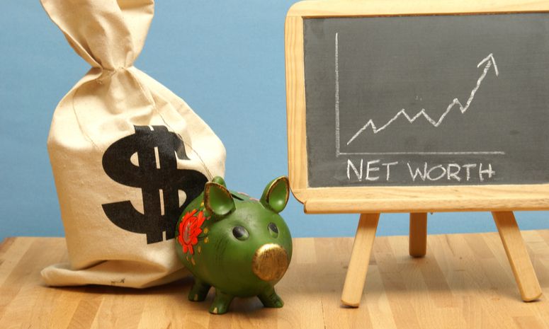 How to Manage Your Finances to Increase Your Net Worth